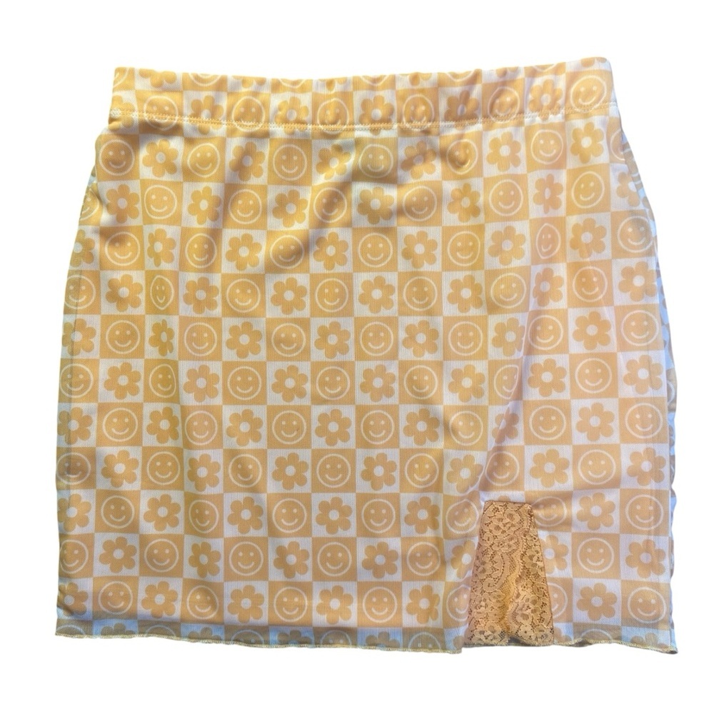 Forever 21 Gold and White Casual Mini Pencil Skirt‎ Size Large